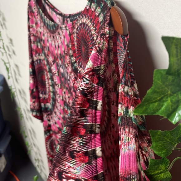 Colourful and stylish dress. Ideal for summer. All ocassions. Size L - Picture 3 of 7
